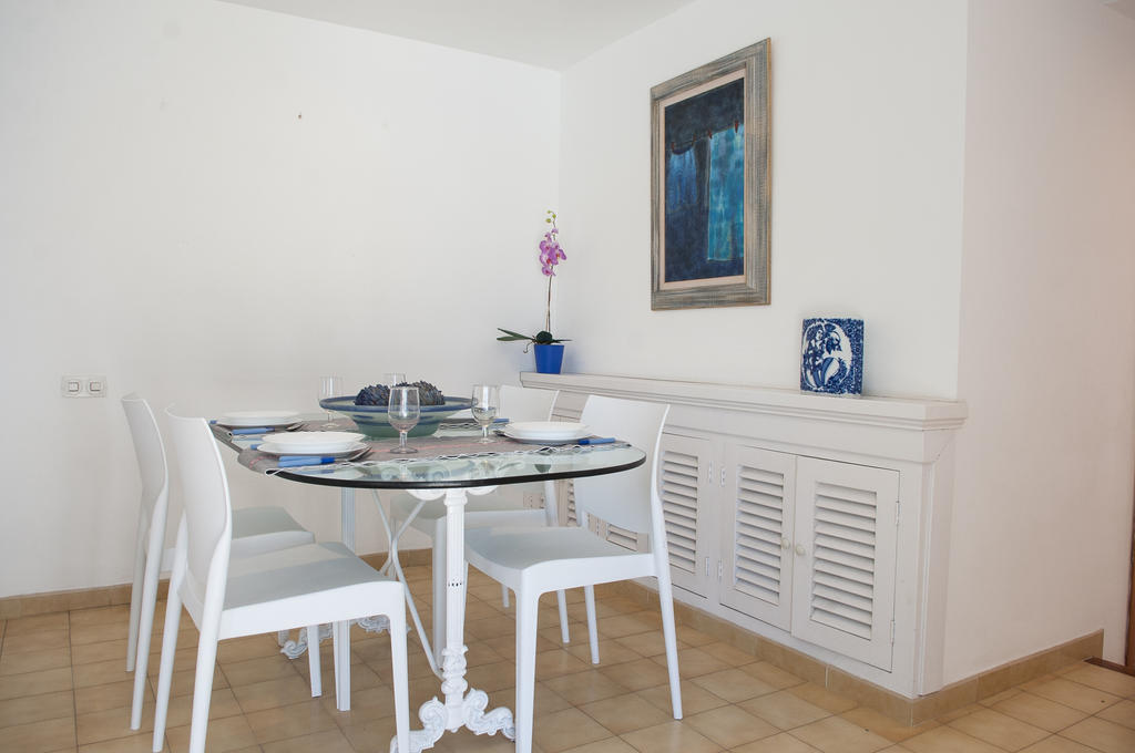 Apartment Porto Cari 21 *